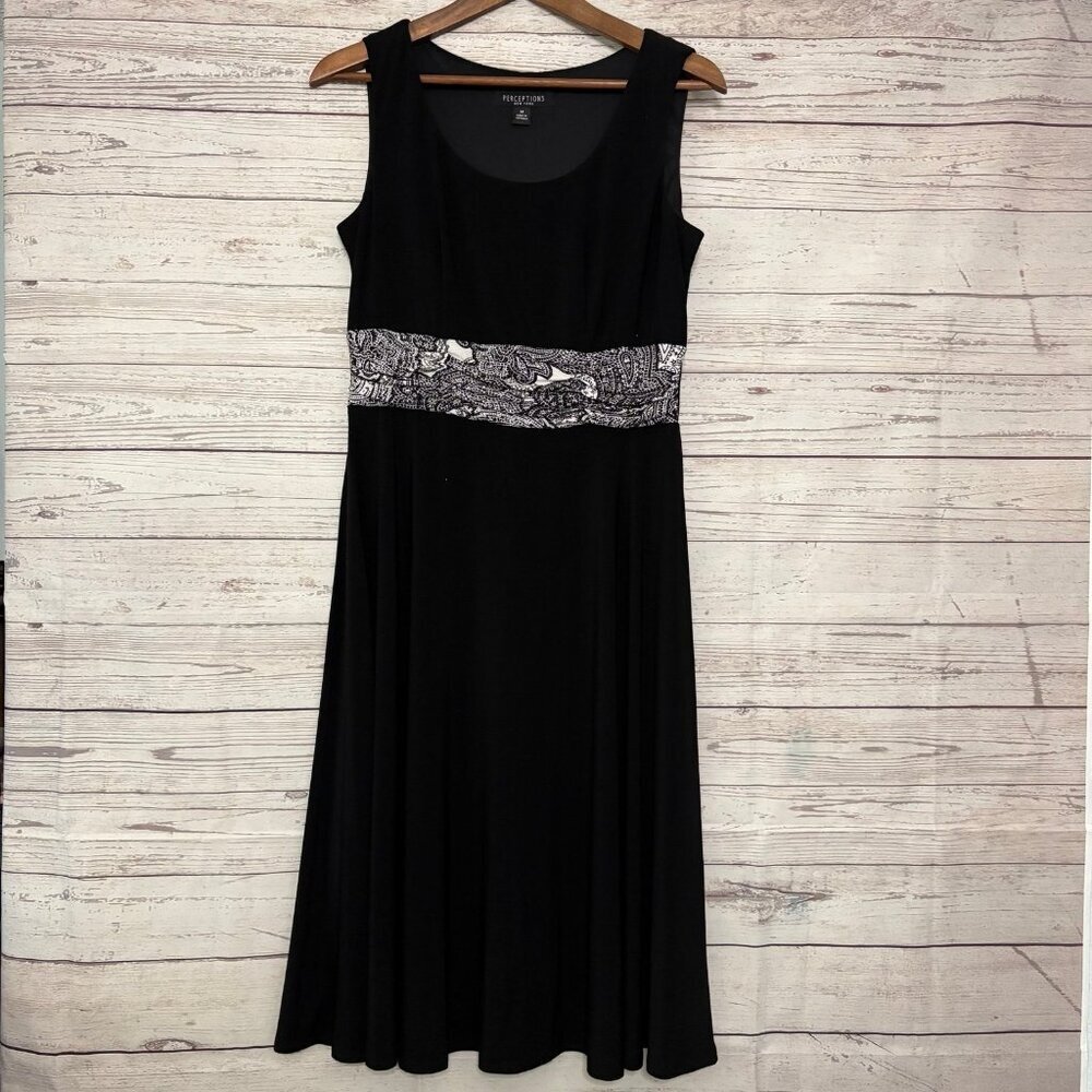 NWOT Perceptions NY Black/White Sleeveless Dress Medium